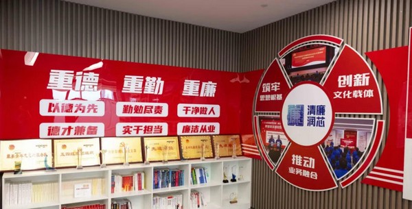 12d95eec1347477b80c5119367d1d7c8